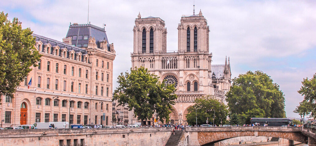 katedra Notre Dame w Paryżu