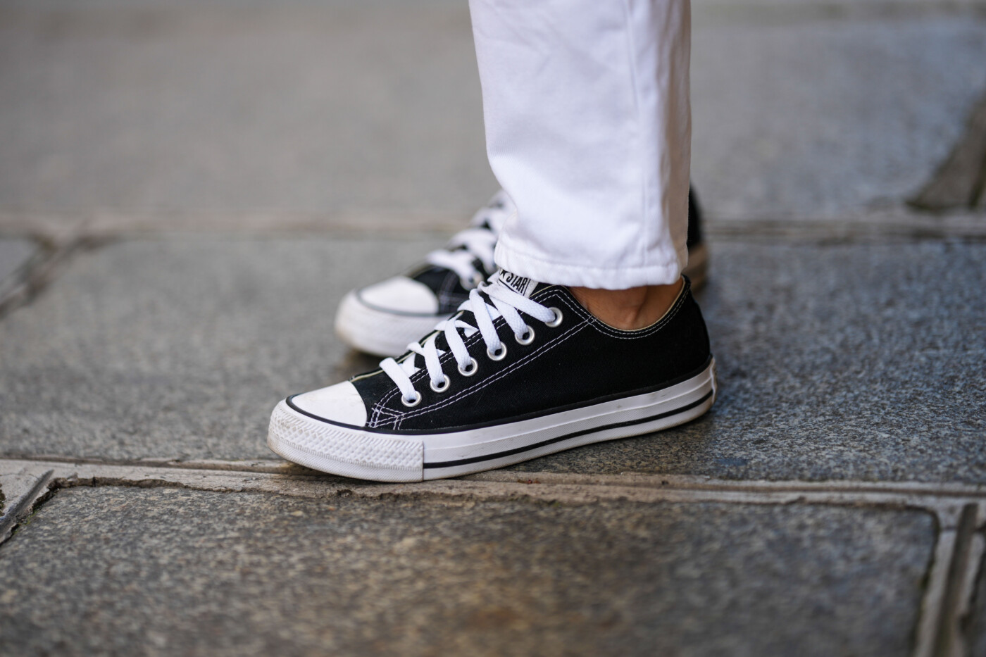 Juodi Converse sportbačiai