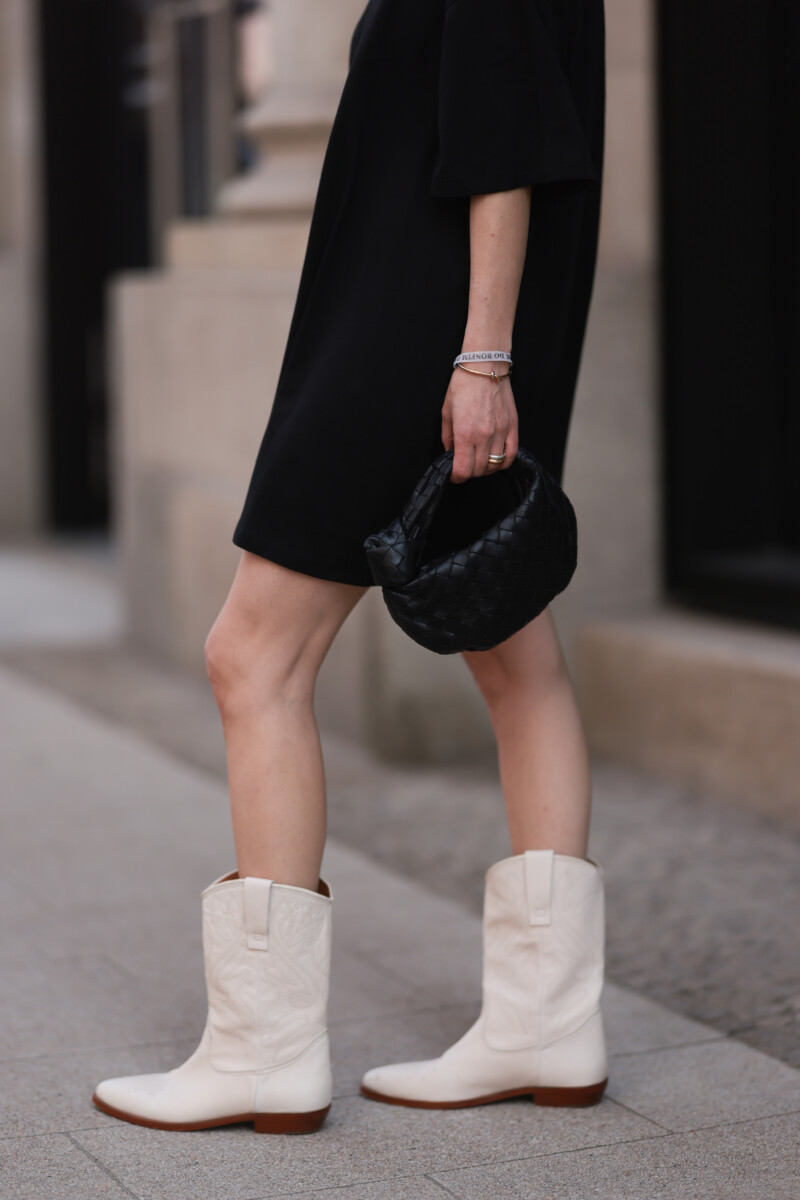 Smėlio spalvos odiniai aulinukai